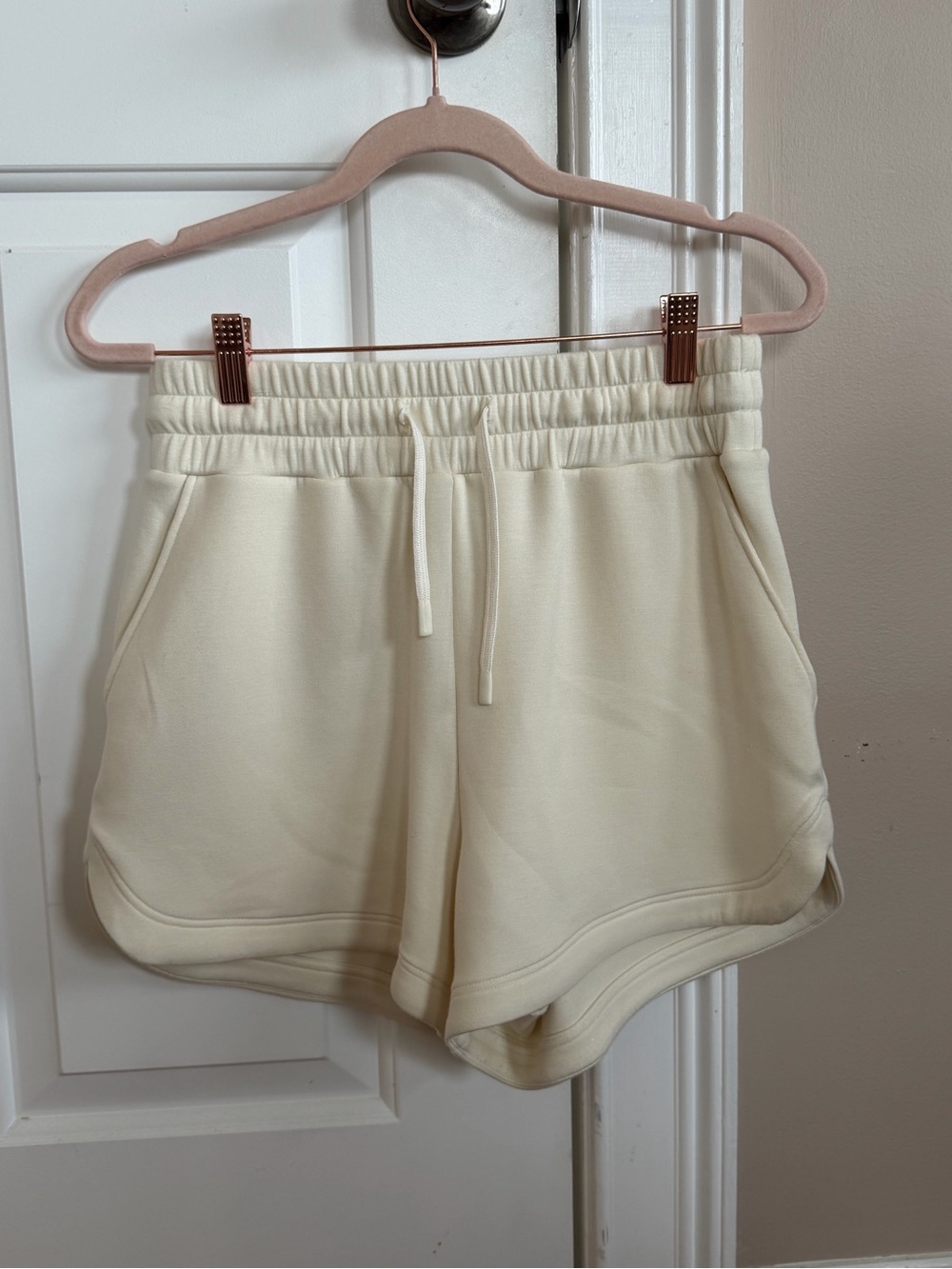 Extra Small Varley Coulter High-Rise Shorts